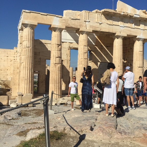 🥂Meet your Posher, Andrea🥂 - Picture 3 of 10